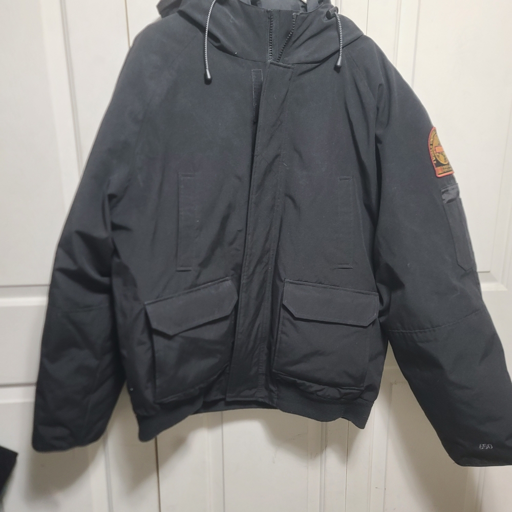 Mondetta Men's Dark Gray Hooded Puffer Jacket